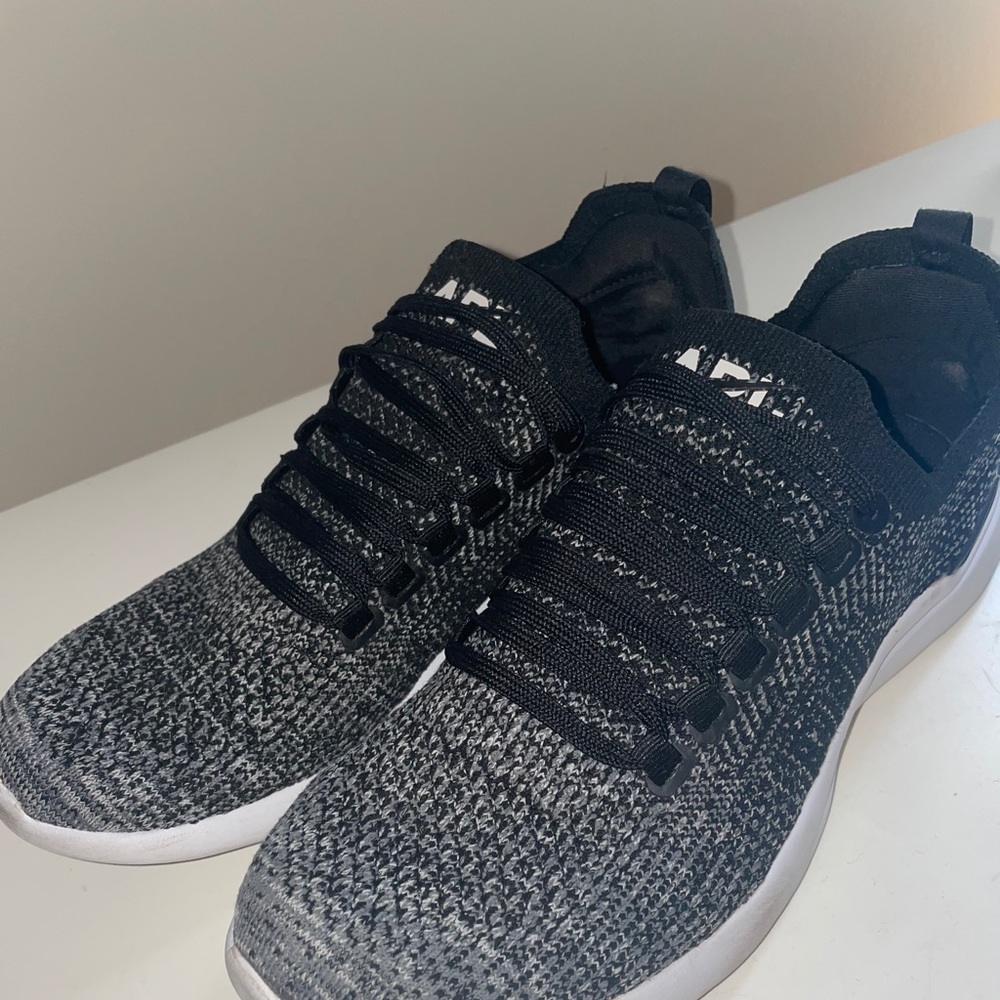 APL TechLoom Sneaker